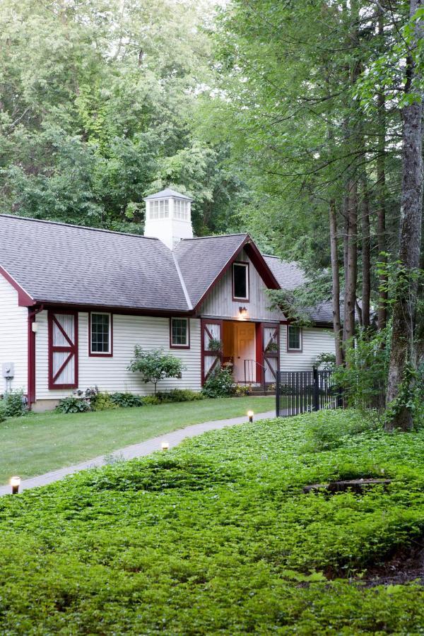 The Inn At סטוקברידג' מראה חיצוני תמונה